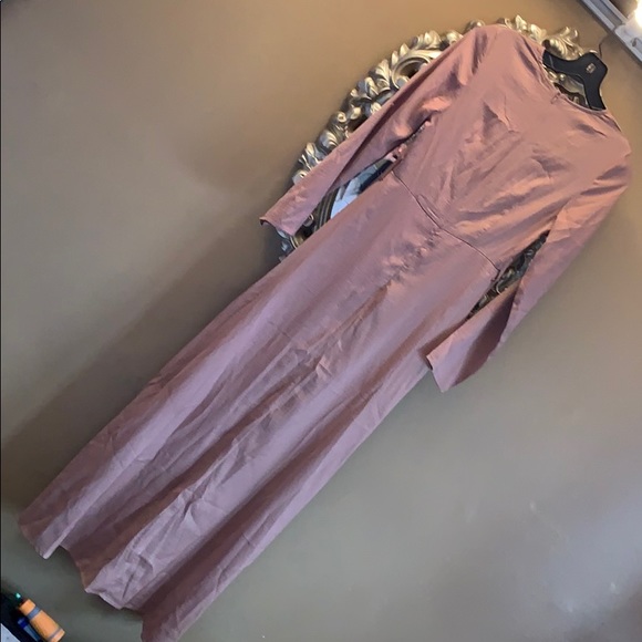 Champagne long sleeve romper with cape attached - Picture 4 of 4